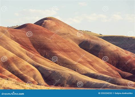 John day hills foto de archivo. Imagen de rojo, destinaciones - 255224232