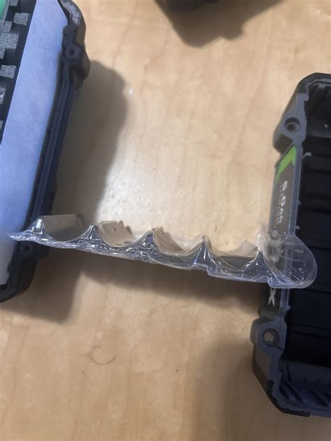 Here's the FIX for Leaking Lithium Ion FLEX Batteries : r/FLEXTools