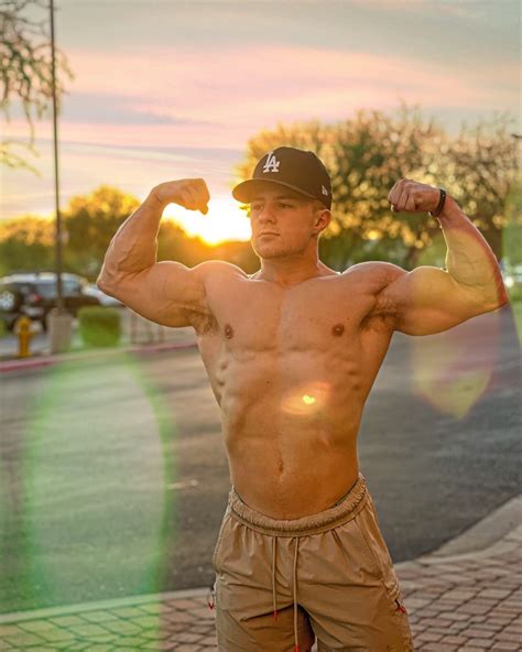 slave of MASTER ALEX on Tumblr