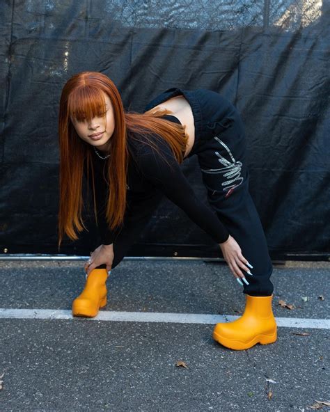 58 idées de Ice spice😻 | célébrités, fond d'écran coloré, fond d'écran téléphone