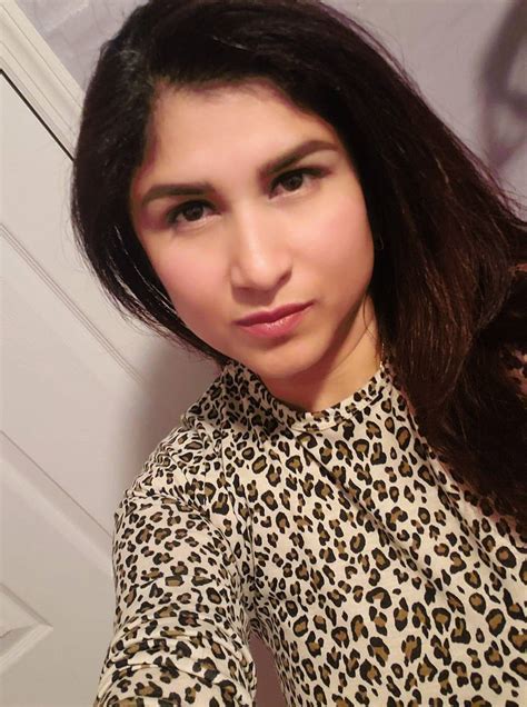 Would y’all fuck my Spanish teacher? | Scrolller