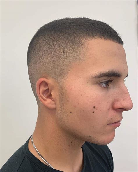 28 Buzz Cut Ideas for Masculine and Stylish Guys in 2026