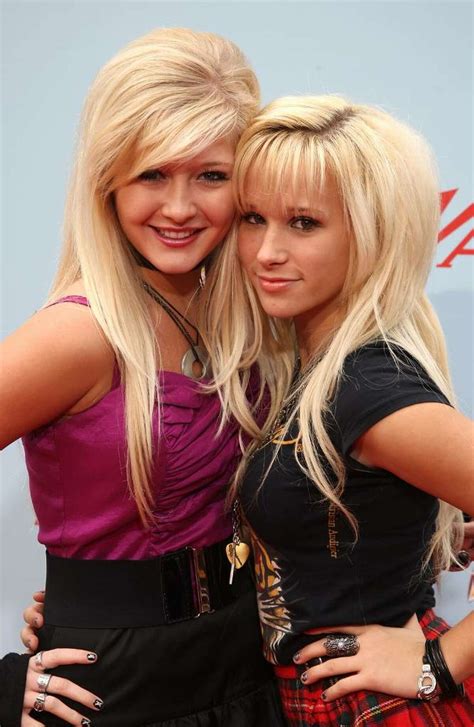 Young stars honored in Hollywood