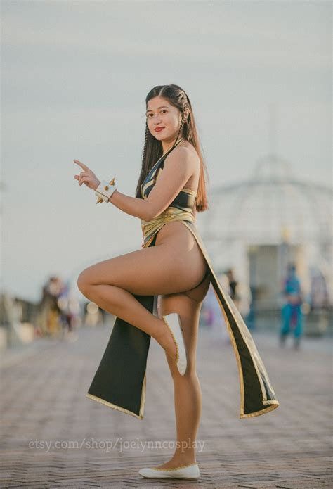 Street Fighter Chun-li Cosplay Print - Etsy