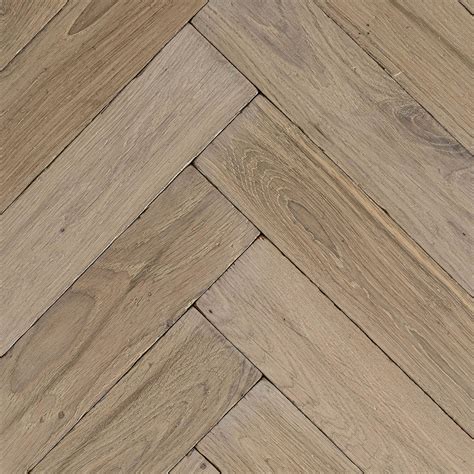 Shipyard - Polished, Worn, Tumbled Solid Oak Herringbone Floor