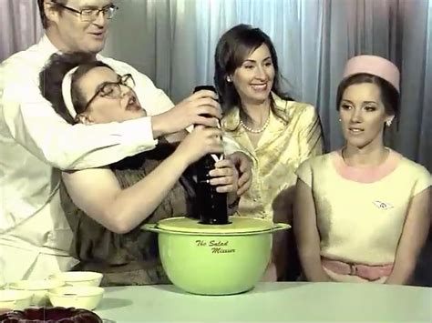 Abominable Pictures on Twitter: "What is @kurtbraunohler & @BirdySoderdy doing to that salad ...