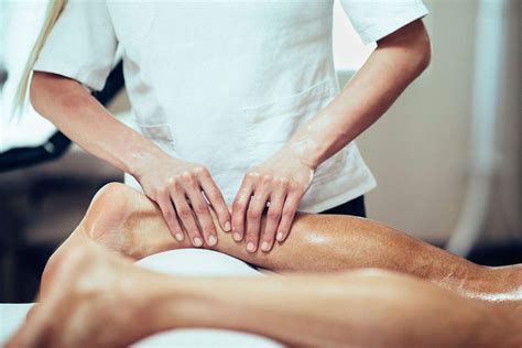 The Ultimate Guide to Sports Massage for Runners | The Running Advisor