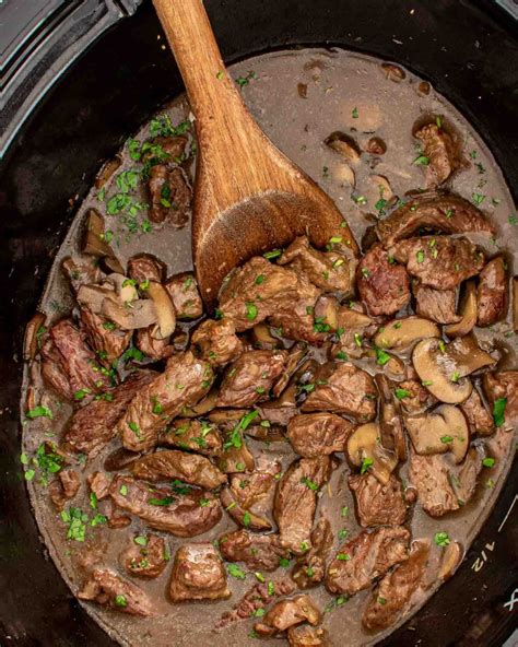 Crockpot Steak And Gravy - Jo Cooks