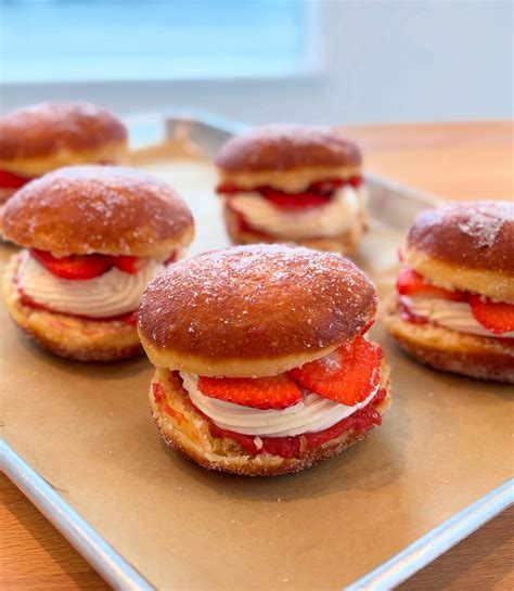 Sleeping Bird Doughnuts (@sleepingbirddoughnuts) • Instagram photos and ...