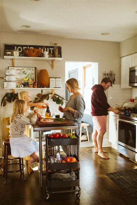 Indoor Family Photos | Indoor family photos, Indoor family, Family photos