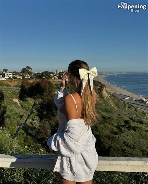 Kara Del Toro Displays Nice Cleavage in a Summer Dress (6 Photos ...