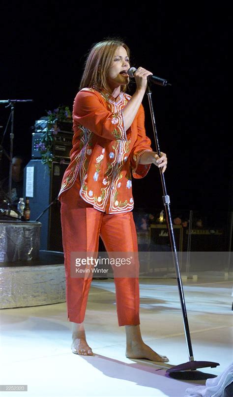 Belinda Carlisle : r/celeb_barefoot