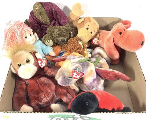 Lot - Ty Plush Animals, Beanie Boppers