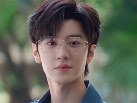 Pin tillagd av jdf_dump på Duan Jiaxu