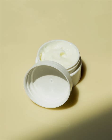 Do Eye Creams Actually Work for Wrinkles? - The New York Times