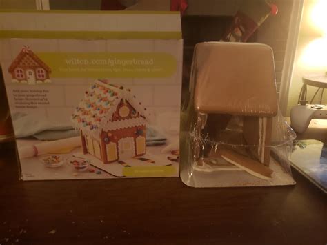 Guess we're making a gingerbread crack house this year : r ...