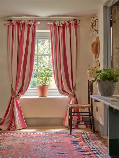 Should curtains touch the floor? | Homes and Gardens