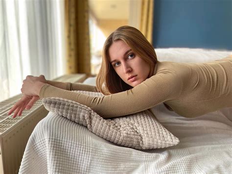 Ninaraine Nude Leaks