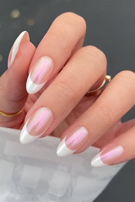 Short Almond French Tip Nails
