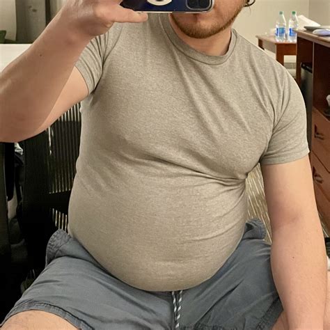 Guys & Bellies on Tumblr