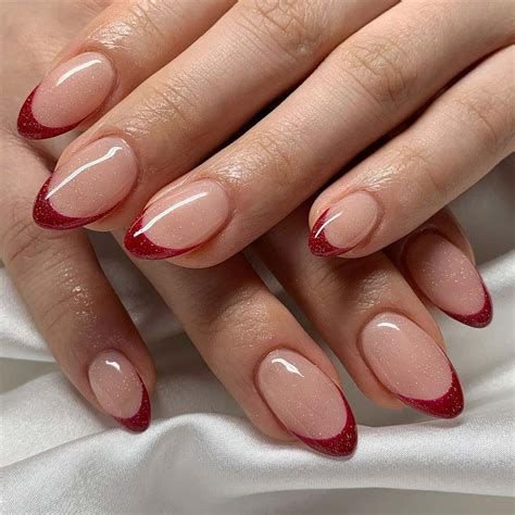 22 Amazing French Oval Nail Designs for Fall You Must Try