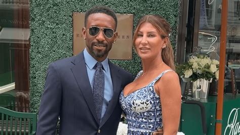 Former Rangers star Jermain Defoe's wife breaks silence after text ...