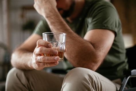What Are The Signs of End-Stage Alcoholism on the Body?