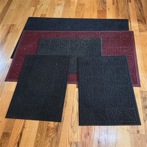 LL Bean Waterhog Mats (O-DZ) | EstateSales.org