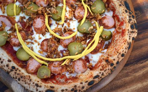 Pizza Diavolo: Rezept für die scharfe "Teufelspizza"