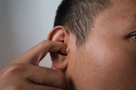 Itchy Ear Canal: Causes, Remedies, and Care Tips