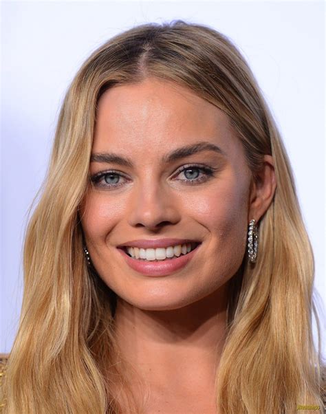 Hottest Female Celebs Pics