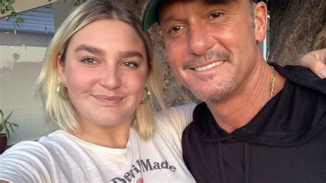 Tim McGraw and Faith Hill's Daughter Gracie Shares She Identifies as ...