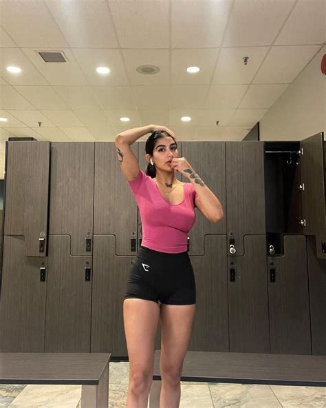 NRI Desi American Beauty : r/NRIBeauties