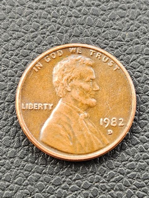 1982 D Penny.... small date? : r/coincollecting
