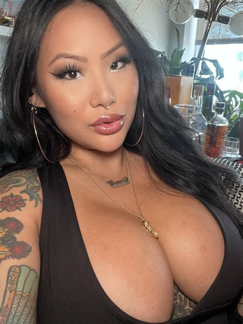 Beautiful : r/ConniePerignon_