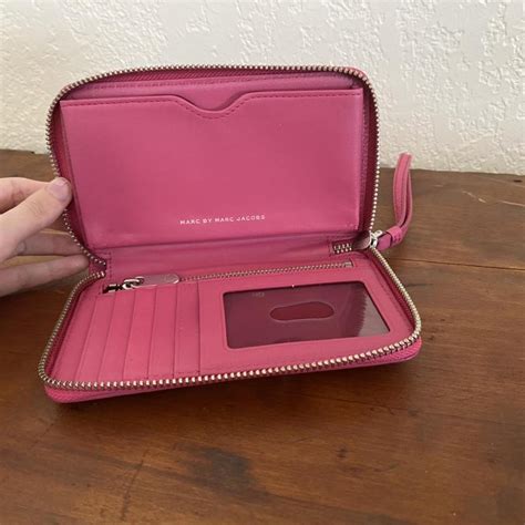 Marc by Marc Jacobs Women's Pink Wallet-purses | Depop