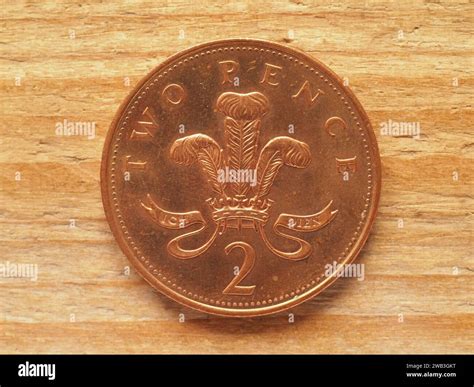 LONDON, UK - CIRCA 2022: Two Pence Coin Obverse Side Showing A Portrait Of The Queen Elizabeth ...