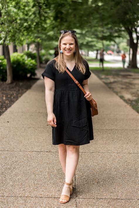 The Eight Best Sandals To Wear With Dresses | Something Good | Fashion ...