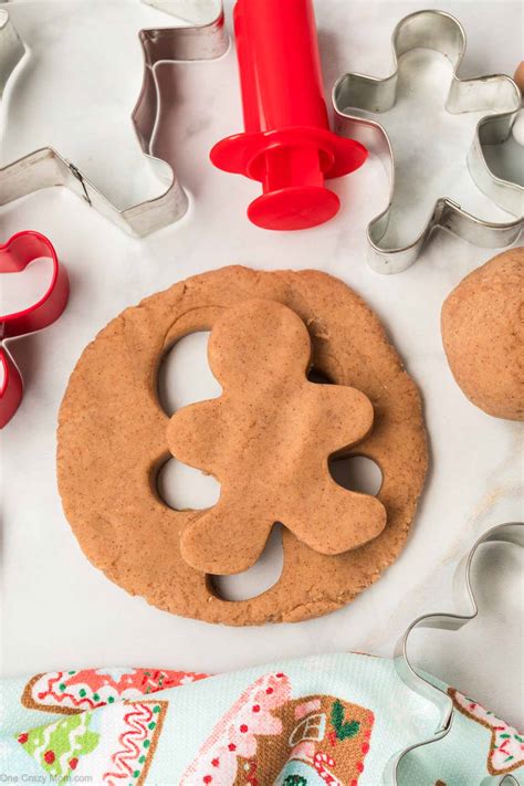 Gingerbread Playdough - Gingerbread Playdough Recipe