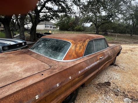 This 1964 Chevrolet Impala SS Is Dirty and Rusty, So Everybody ...