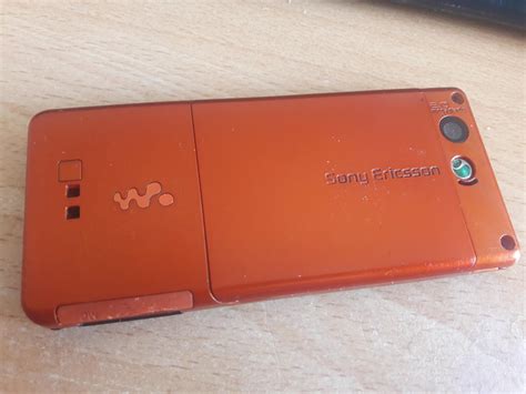 Sony Ericsson W880, the Ultra slim Walkman phone : r/vintagemobilephones