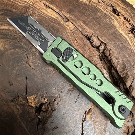 Reate EXO-U Utility Gravity Knife Green Aluminum Speed Hole Handles ...