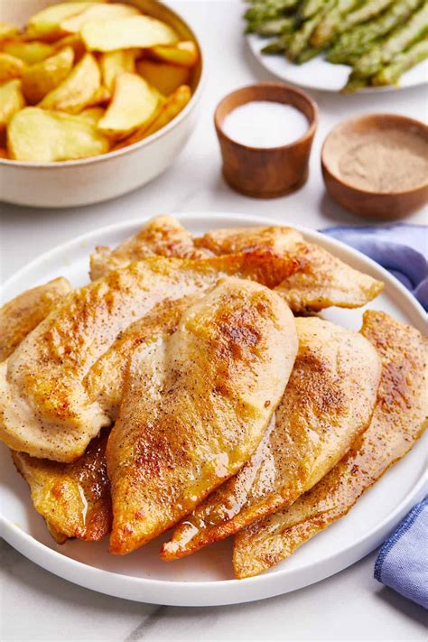 Juicy Broiled Chicken Breast Recipe | All Things Mamma