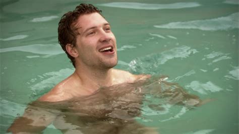 Jai Courtney getting naked in 'Packed To The Rafters' S01E15 - Part 2
