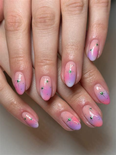 airbrush nail art by me! (__kmnails) : r/Nails