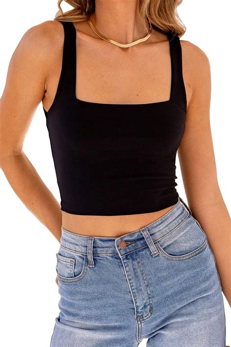 Cropped Tank Top Outfit, Black Crop Top Outfit, Tank Tops Outfit, Black ...