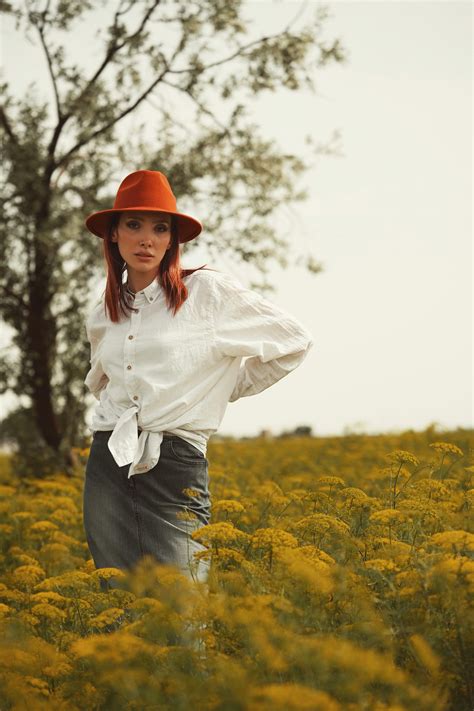 Photos+Of+Small+Breasted+Women Photos, Download The BEST Free Photos+Of+Small+Breasted+Women ...