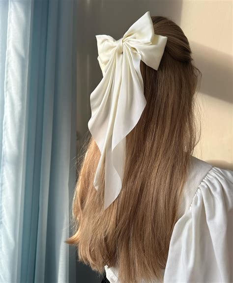 19 Trending Bow Hairstyles to Try Next | Who What Wear