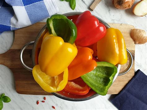 Sautéed Bell Peppers with Onions and fresh Basil Recipe — Beans & Sardines