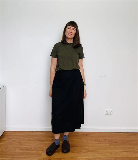 How to make a wrap skirt with more coverage — In the Folds